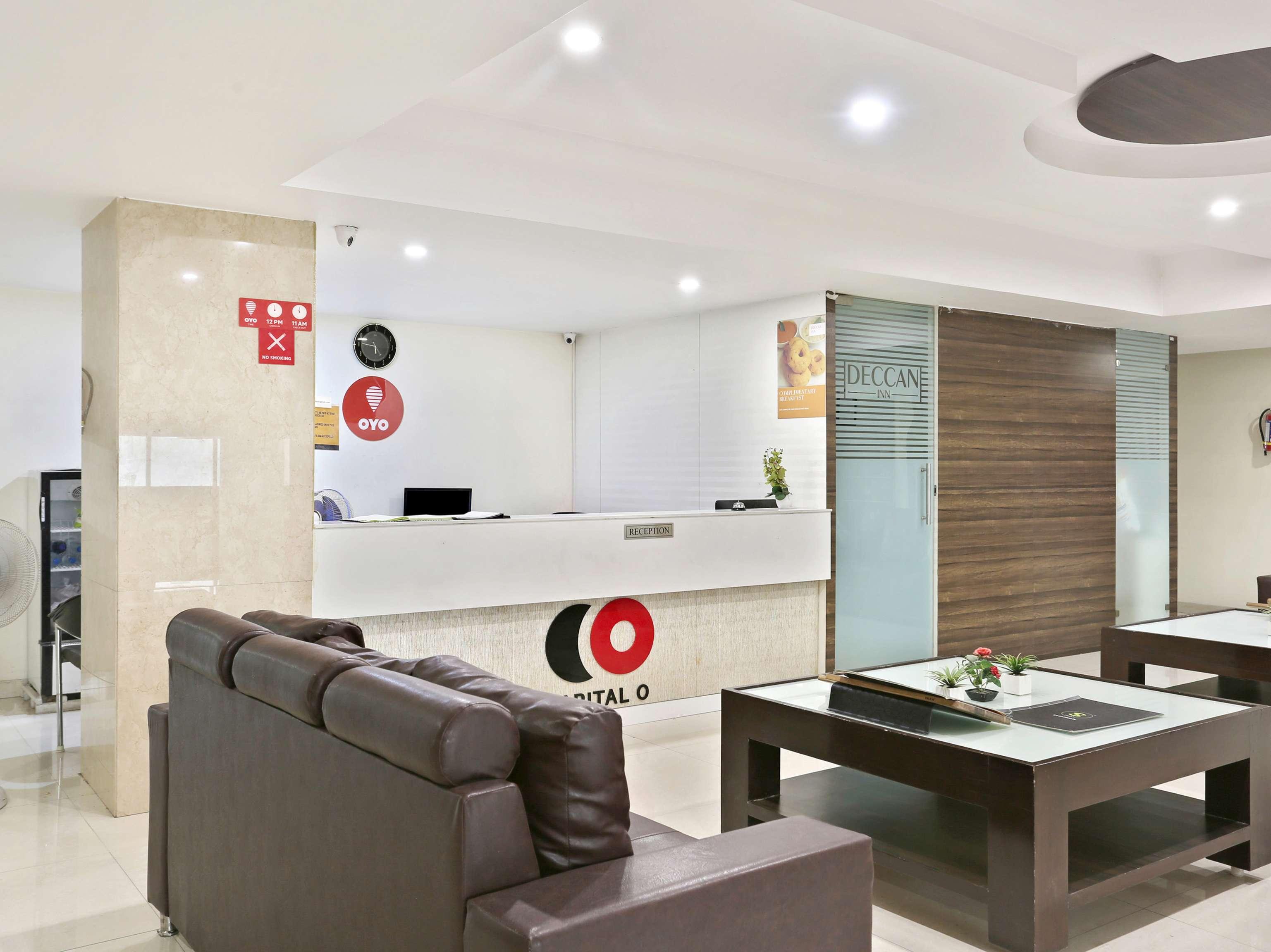 Townhouse Halcyon Deccan Inn Near Shilparamam Kondapur  Экстерьер фото